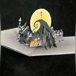Hallmark Premium pop up THE NIGHTMARE BEFORE CHRISTMAS CARD NWT